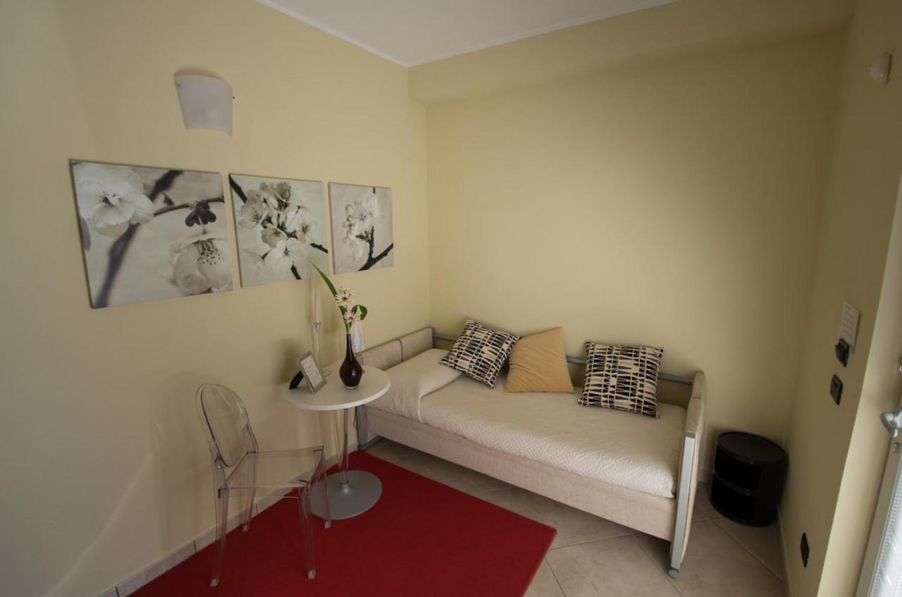 Relais Corte Bergamini Пескиера дел Гарда Екстериор снимка
